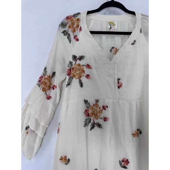 Anthropologie Fly & Flower Cream Embroidered Boho Dress sz M Ruffle Cottagecore - Picture 3 of 7